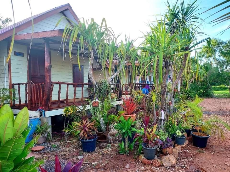 Blue Sky Bungalow Koh Jum Exterior foto